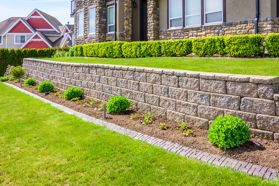 7. Stensattning Bygga Stodmur.jpg